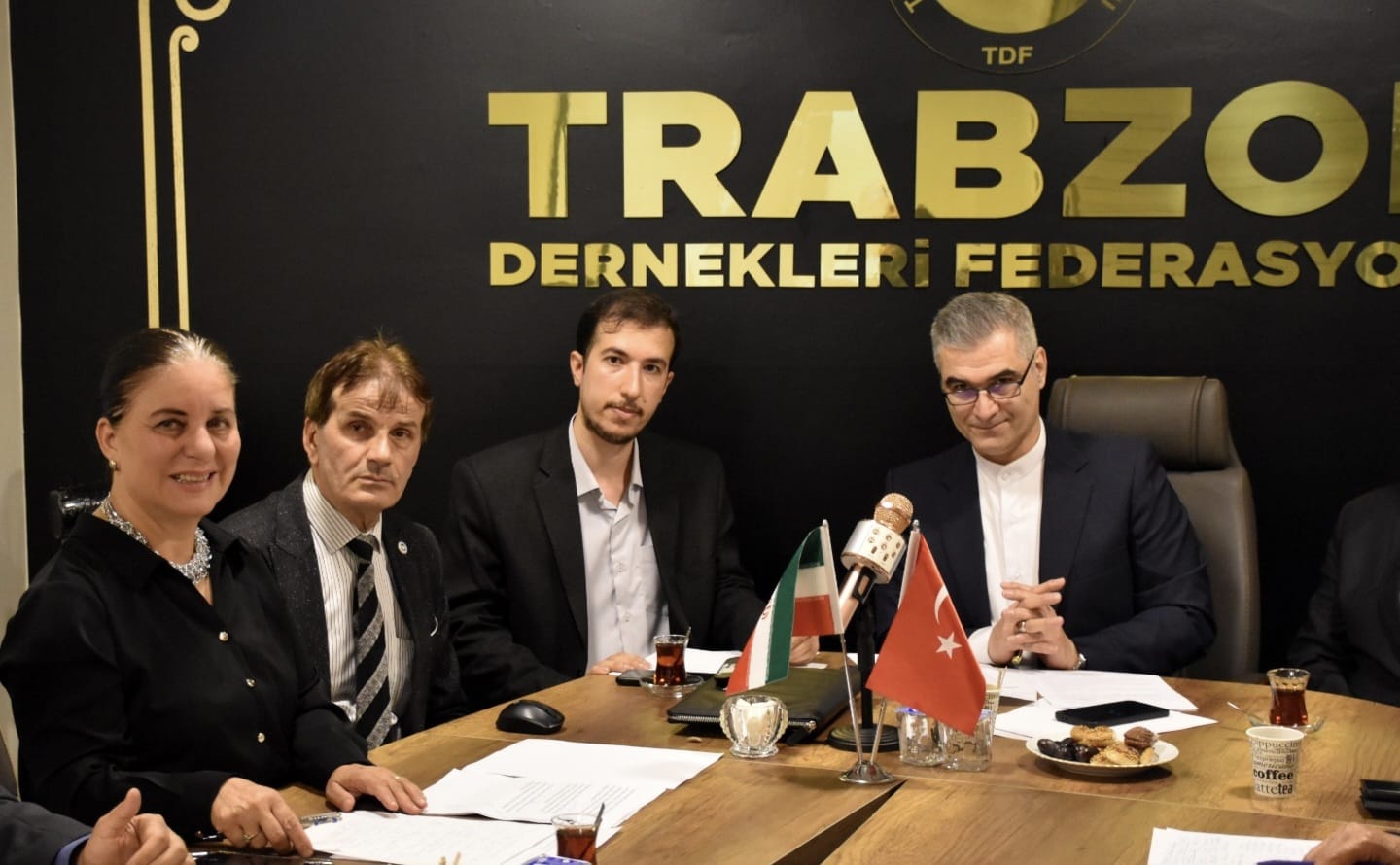 İranlı Şair, Dostluğun ve Gönül Birliğinin Yüzyıllardır Ölümsüz Sesi Hafız-ı Şirazi Trabzon’da Anıldı!