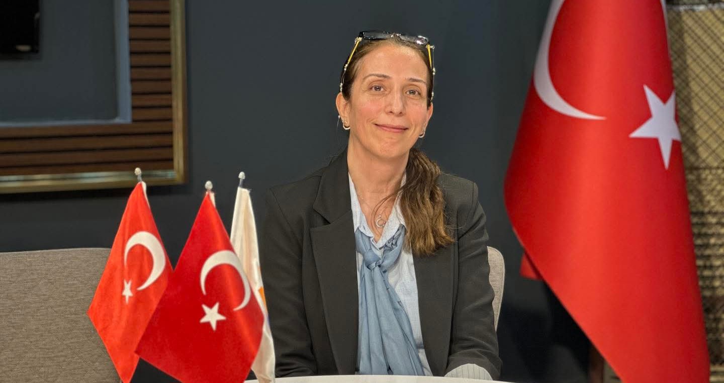 Her şeyi layık olduğu yere koymak adalettir.