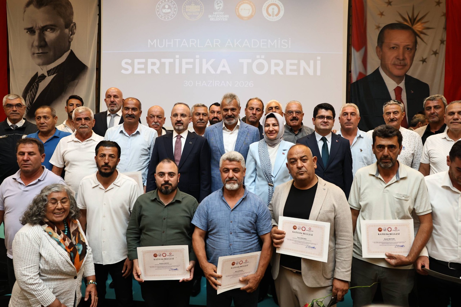 Hatay’da Muhtarlar Akademisi Töreni