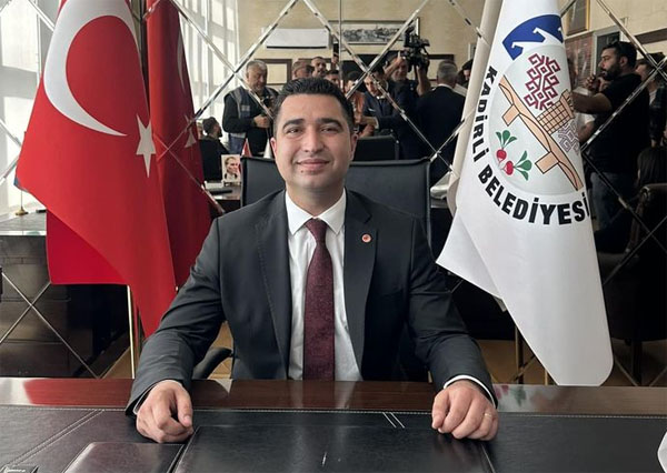 Belediye Başkanına Silahlı Saldırı