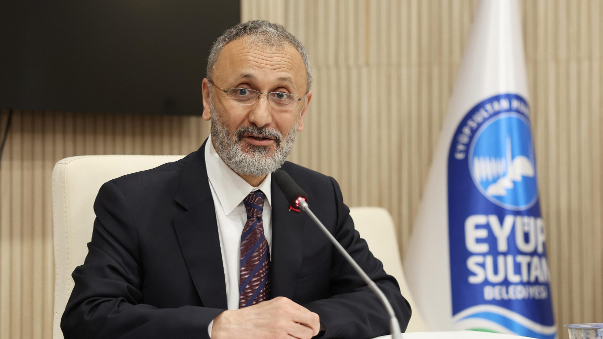 Eyüpsultan Belediyesi'ne Operasyon: Başkan Özmen Dahil 28 Gözaltı