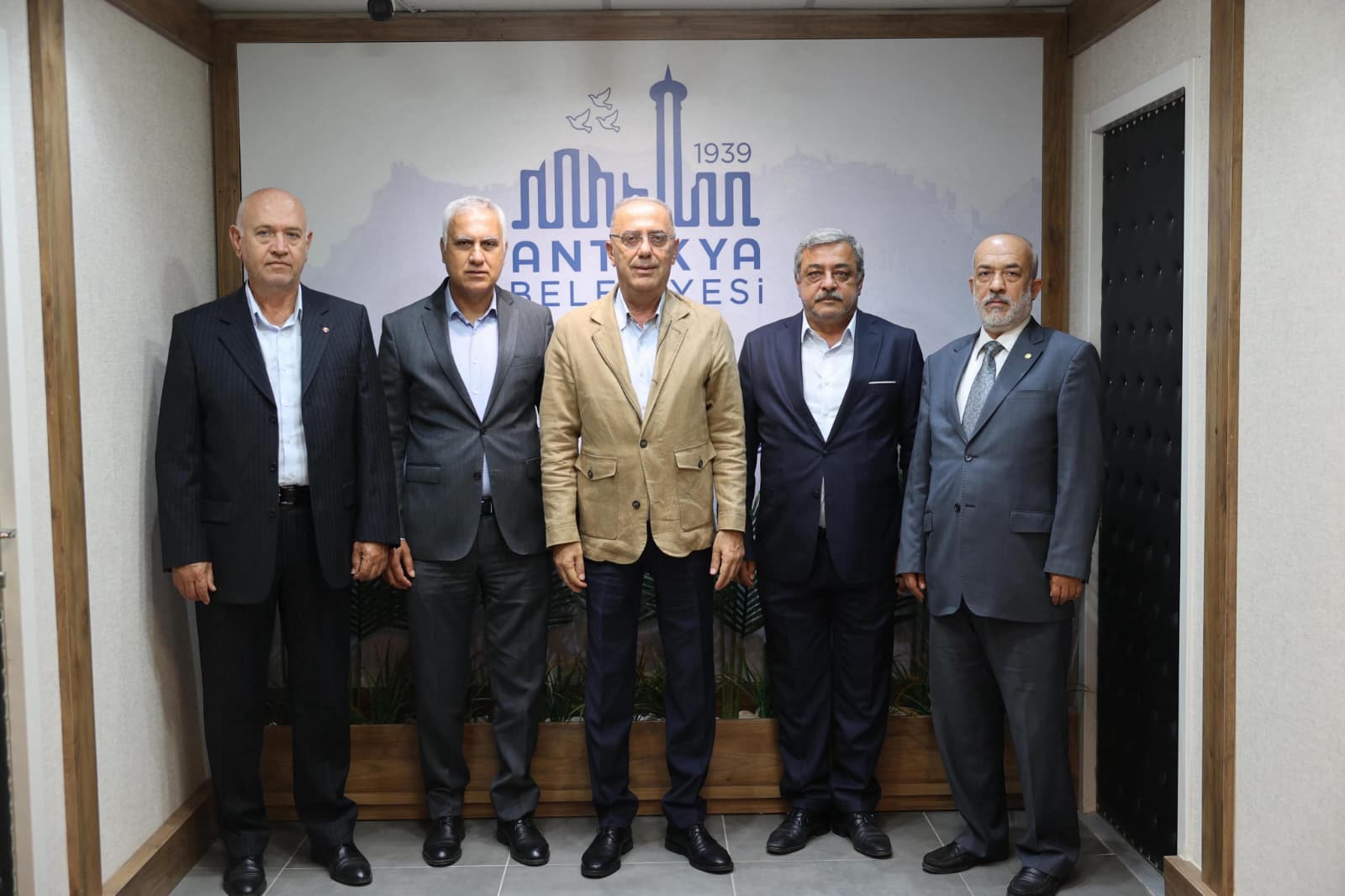 Hatay Ticaret Borsası Yönetim Kurulundan Antakya Belediyesi’ne Ziyaret!