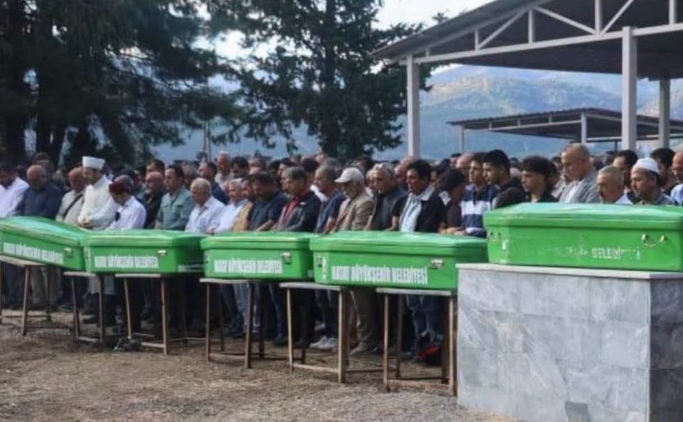Gaziantep-Nurdağı Kazasında Ölen 7 Kişi Antakya’da Toprağa Verildi!