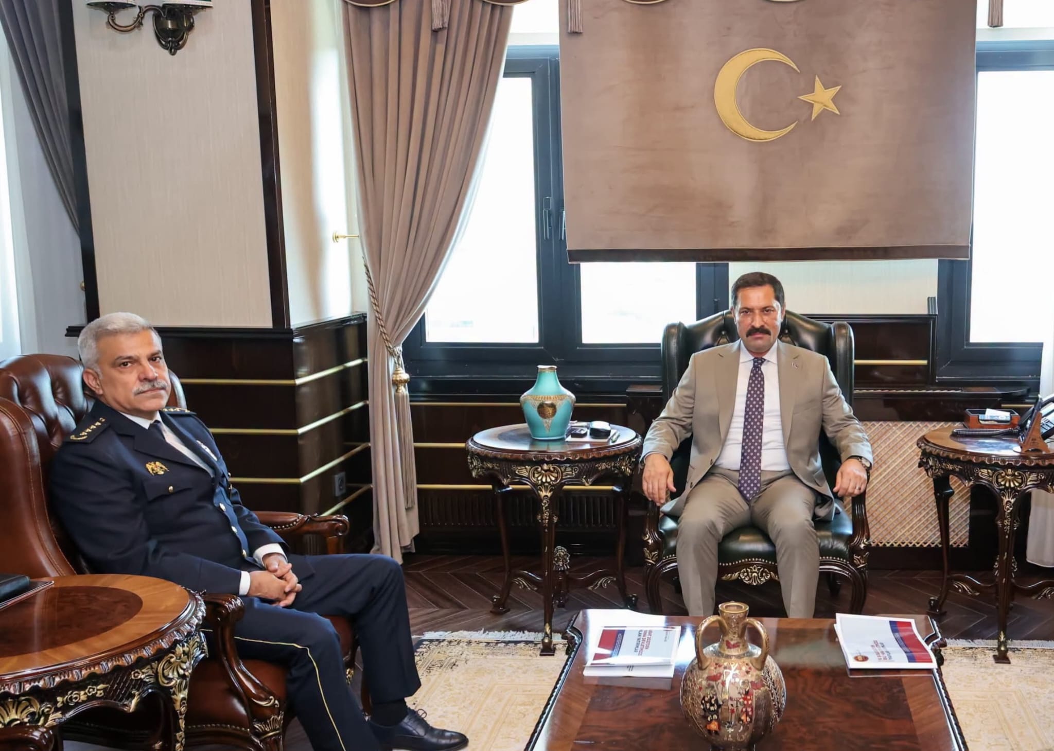 Hatay Valisi Masatlı, İl Emniyet Müdürü Nihat Özen’i Kabul Etti!